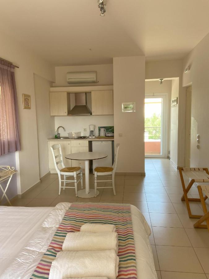 Casa Di Terra Apartman Gíthio Kültér fotó